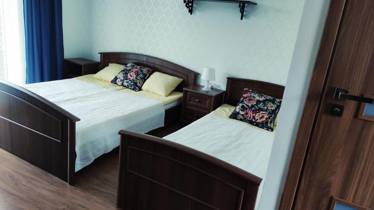 Emada- Pokoje Goscinne I Studia Ostrowo  Ngoại thất bức ảnh